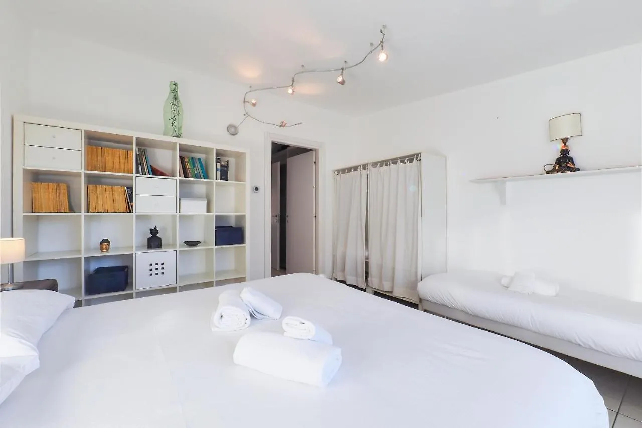 Appartamento PrimoPiano - Garofalo B Milano Italia