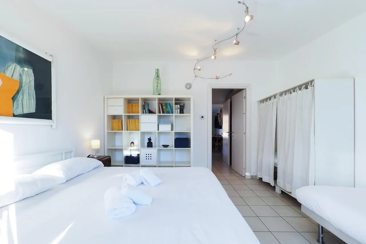 Appartamento PrimoPiano - Garofalo B Milano Italia
